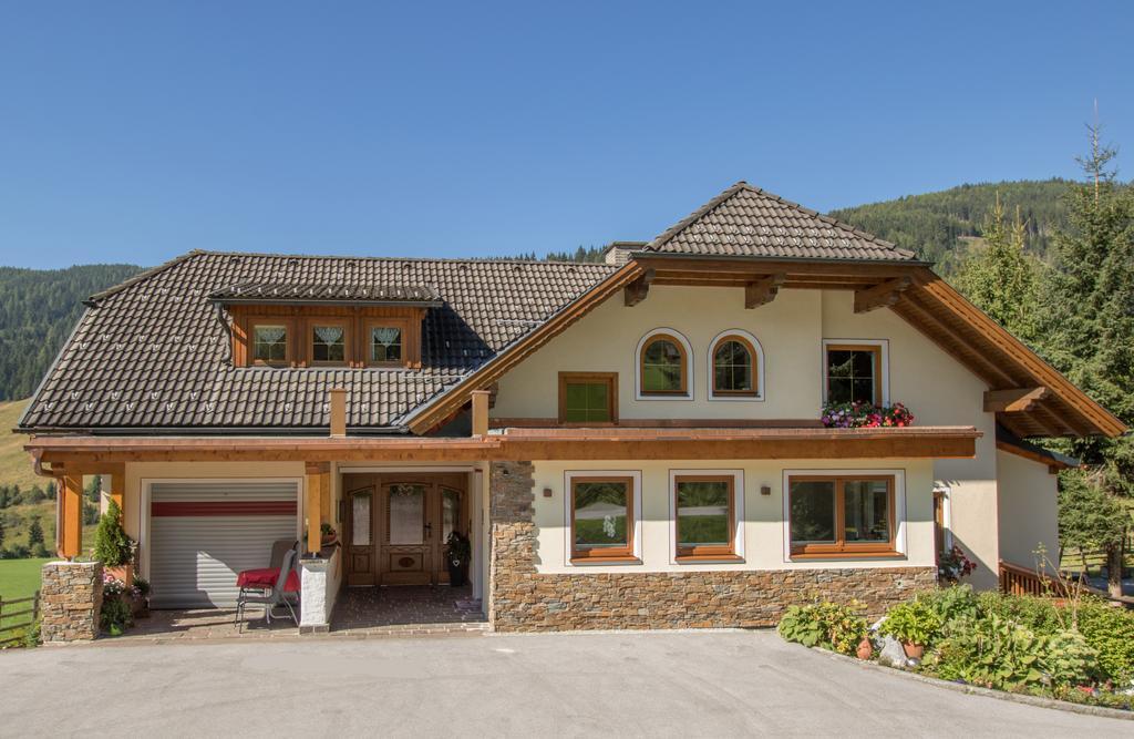 Lungau Apartment - Ferienwohnung Haus Esl Hintergöriach Εξωτερικό φωτογραφία